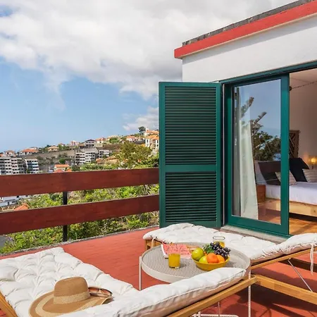 Matur I By An Island * Água de Pena